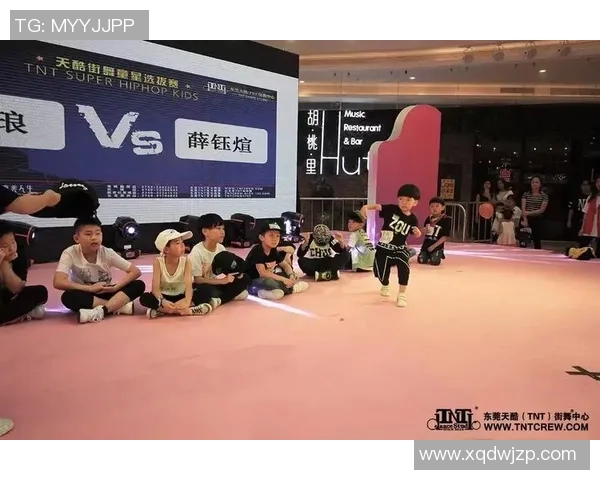 深圳街舞队以92分领跑世界街舞大赛积分榜展现强劲实力